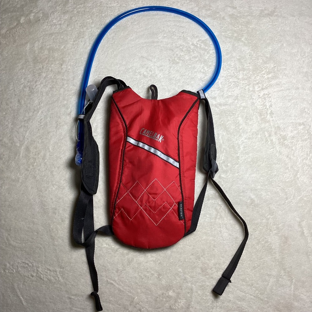 CamelBak Skeeter Hydration Pack New Bladder Red Black Hiking Cycling Backpack